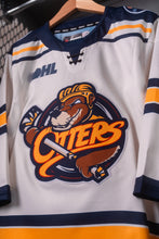Load image into Gallery viewer, Youth 26-27 Cream Replica Jersey